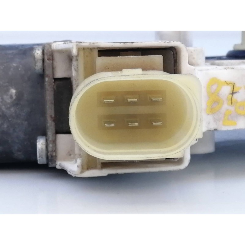 Recambio de motor elevalunas delantero derecho para bmw serie 3 touring (e91) 318d referencia OEM IAM 0130822227  E1-B3-12-1