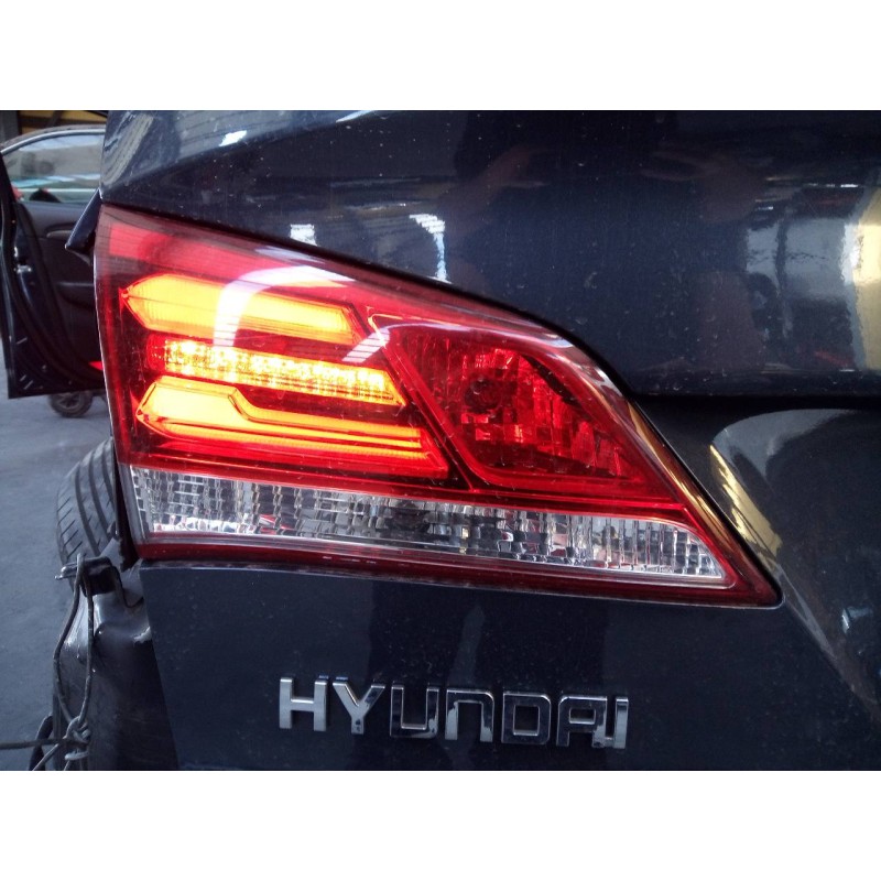 Recambio de piloto trasero izquierdo porton para hyundai i40 style referencia OEM IAM   