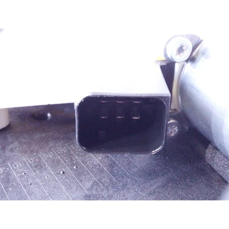 Recambio de elevalunas delantero derecho para mercedes-benz clase cla (w117) cla referencia OEM IAM A2078200642  