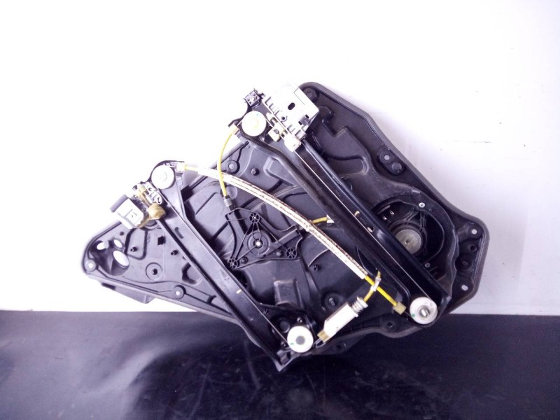 Recambio de elevalunas trasero derecho para mercedes-benz clase cla (w117) cla referencia OEM IAM A2078200542  