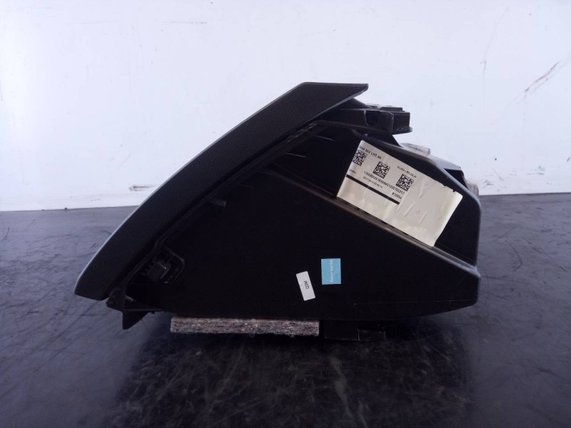 Recambio de guantera para mercedes-benz clase cla (w117) cla referencia OEM IAM 17668000919H68401332700317  P2-A2-12