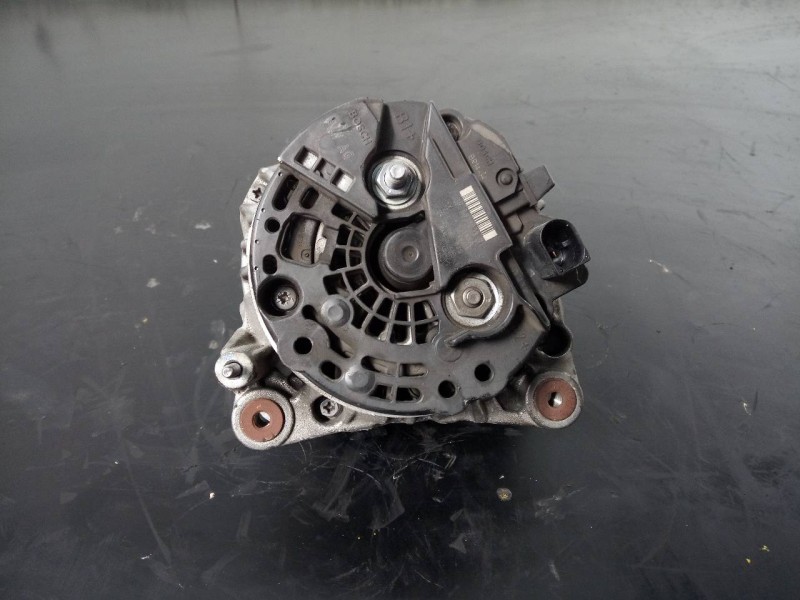 Recambio de alternador para seat ibiza sc (6j1) reference referencia OEM IAM 06F903023F  P3-A5-8-3
