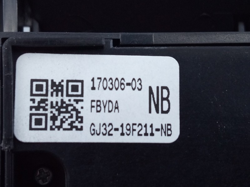 Recambio de sistema navegacion gps para land rover evoque pure referencia OEM IAM 17030603 00X225862 E3-B3-18-2