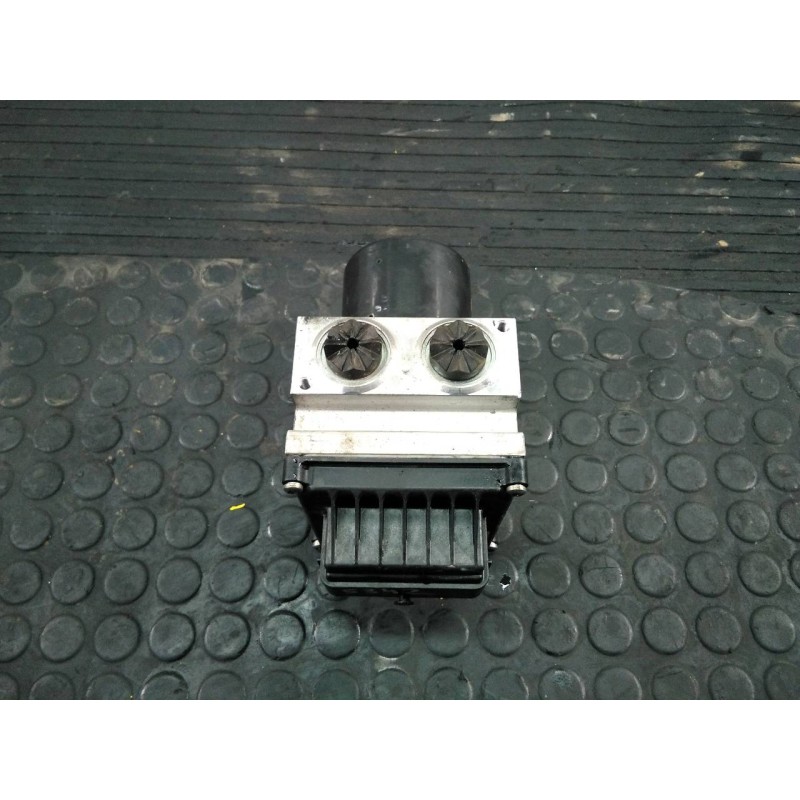 Recambio de abs para volkswagen passat berlina (3c2) advance referencia OEM IAM 3C0614109P  P3-A8-12-2