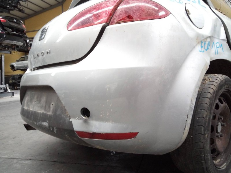 Recambio de paragolpes trasero para seat leon (1p1) reference referencia OEM IAM   
