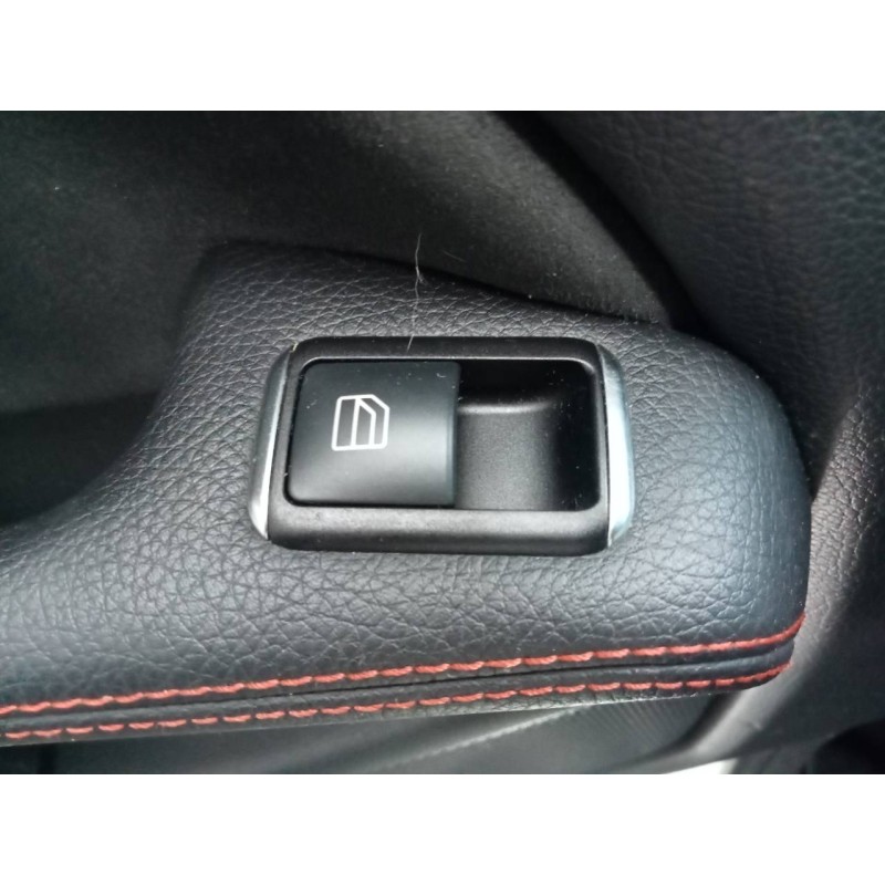 Recambio de mando elevalunas trasero izquierdo para mercedes-benz clase cla (w117) cla referencia OEM IAM   