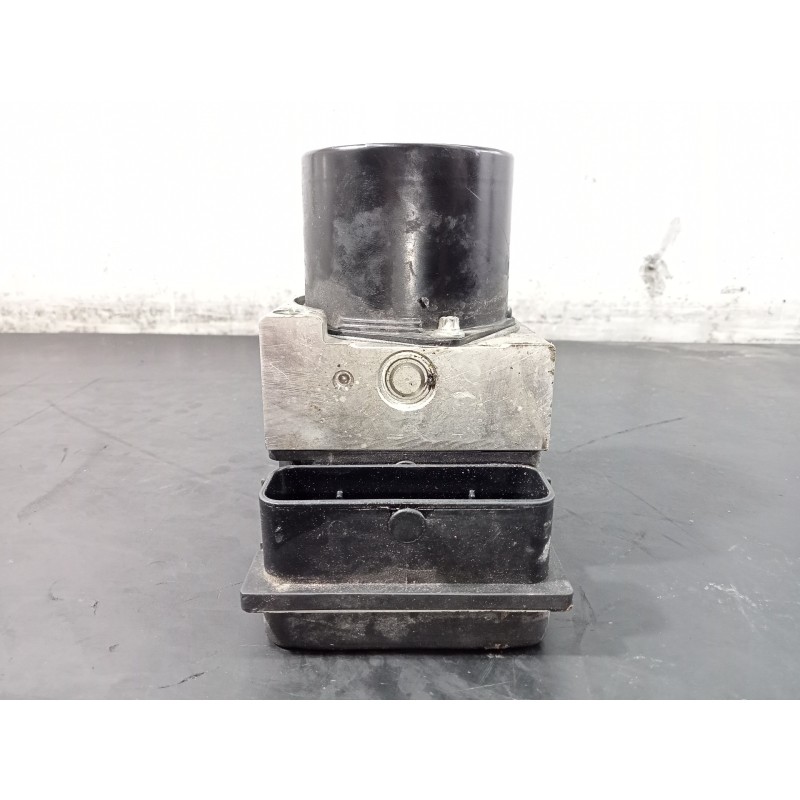 Recambio de abs para skoda fabia (5j2 ) young referencia OEM IAM 6R0614117C 0265231945 P3-A8-19-3