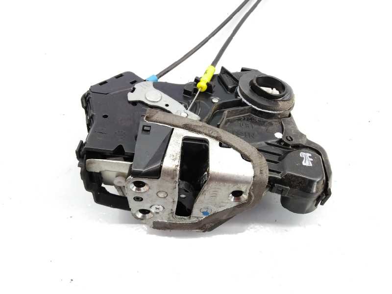 Recambio de cerradura puerta delantera derecha para toyota auris básico referencia OEM IAM   E2-B4-15-2