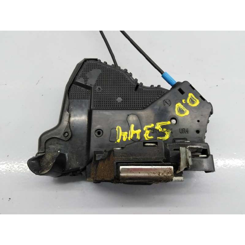 Recambio de cerradura puerta delantera derecha para toyota auris básico referencia OEM IAM   E2-B4-15-2