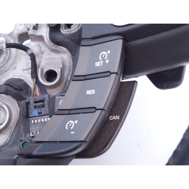 Recambio de volante para land rover evoque pure referencia OEM IAM GJ323F563FB 309324499W41 E1-B4-50-2