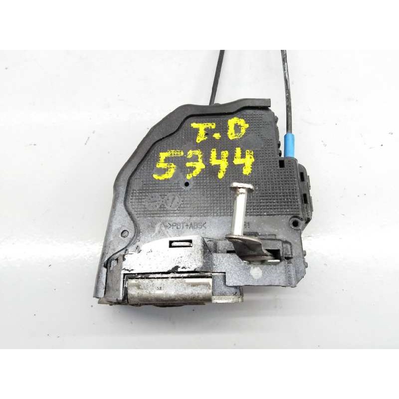 Recambio de cerradura puerta trasera derecha para toyota auris básico referencia OEM IAM   E2-B4-15-2