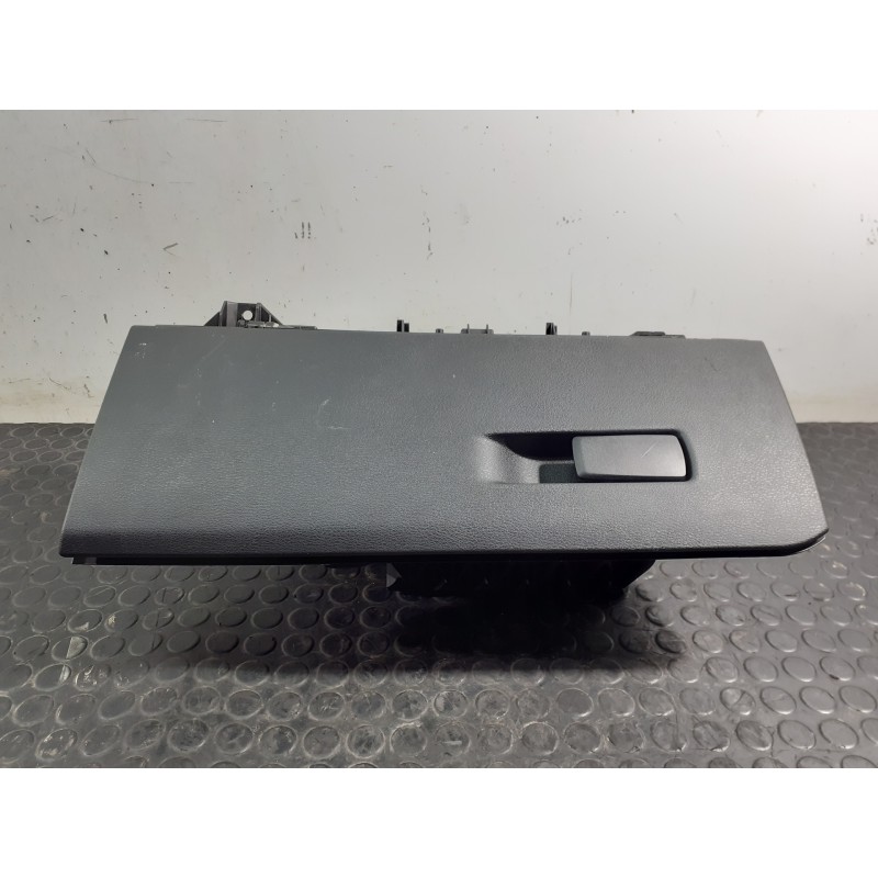 Recambio de guantera para bmw serie x1 (f48) sdrive18d referencia OEM IAM 6965758  P2-A2-4