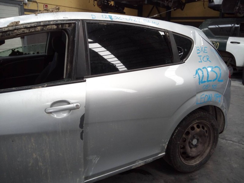 Recambio de puerta trasera izquierda para seat leon (1p1) reference referencia OEM IAM   