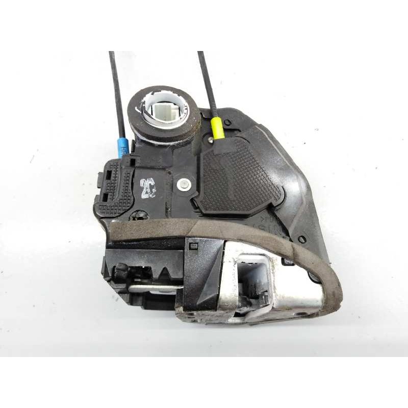 Recambio de cerradura puerta trasera derecha para toyota auris básico referencia OEM IAM   E2-B4-15-2