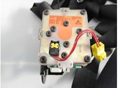 Recambio de cinturon seguridad delantero derecho para toyota auris básico referencia OEM IAM 7321002221  E2-B4-19-2 2