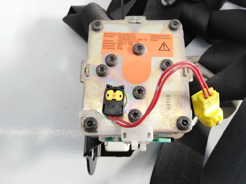 Recambio de cinturon seguridad delantero derecho para toyota auris básico referencia OEM IAM 7321002221  E2-B4-19-2