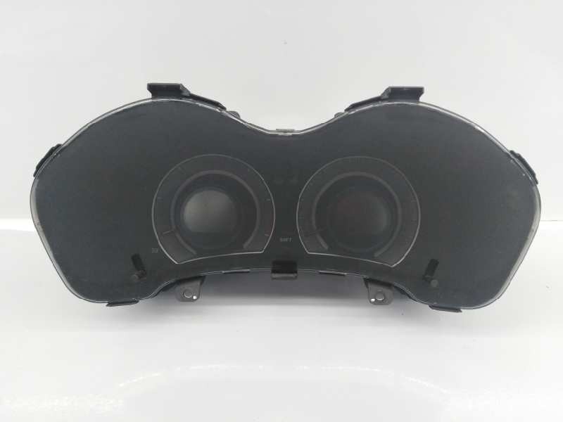 Recambio de cuadro instrumentos para toyota auris básico referencia OEM IAM 838000ZC80 A2C53300855 E2-B4-9-1