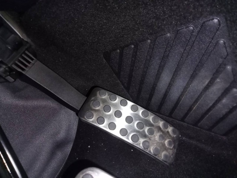Recambio de pedal acelerador para mercedes-benz clase cla (w117) cla referencia OEM IAM A2643001604  