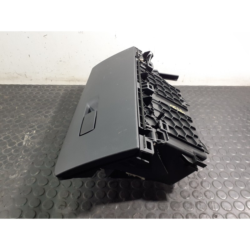 Recambio de guantera para bmw serie x1 (f48) sdrive18d referencia OEM IAM 6965758  P2-A2-4