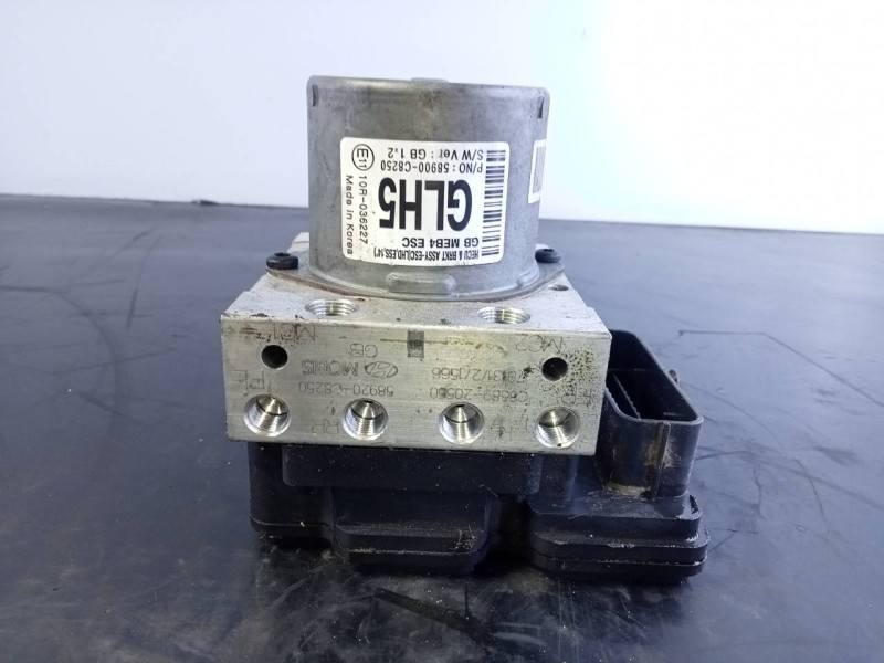 Recambio de abs para hyundai i20 trend referencia OEM IAM 58900C8250 10R036227 P3-B8-27-2
