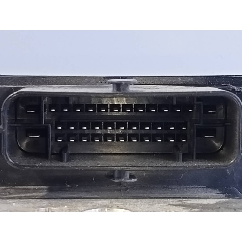 Recambio de abs para hyundai i20 trend referencia OEM IAM 58900C8250 10R036227 P3-B8-27-2