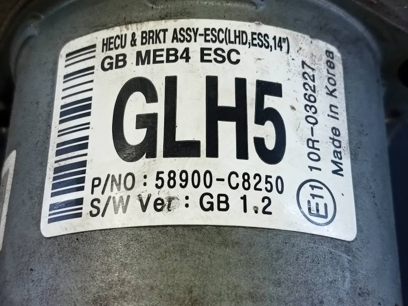 Recambio de abs para hyundai i20 trend referencia OEM IAM 58900C8250 10R036227 P3-B8-27-2