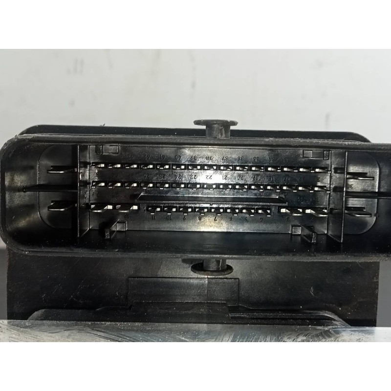 Recambio de abs para land rover evoque pure referencia OEM IAM HJ322C405AD  P3-B8-23-4