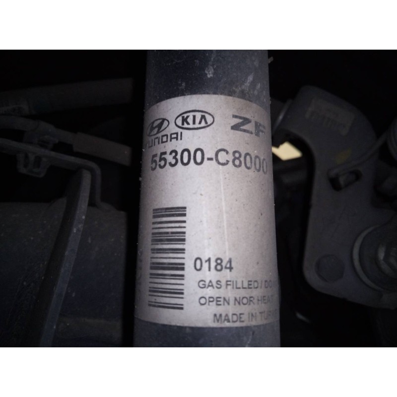 Recambio de amortiguador trasero derecho para hyundai i20 trend referencia OEM IAM 55300C8000  