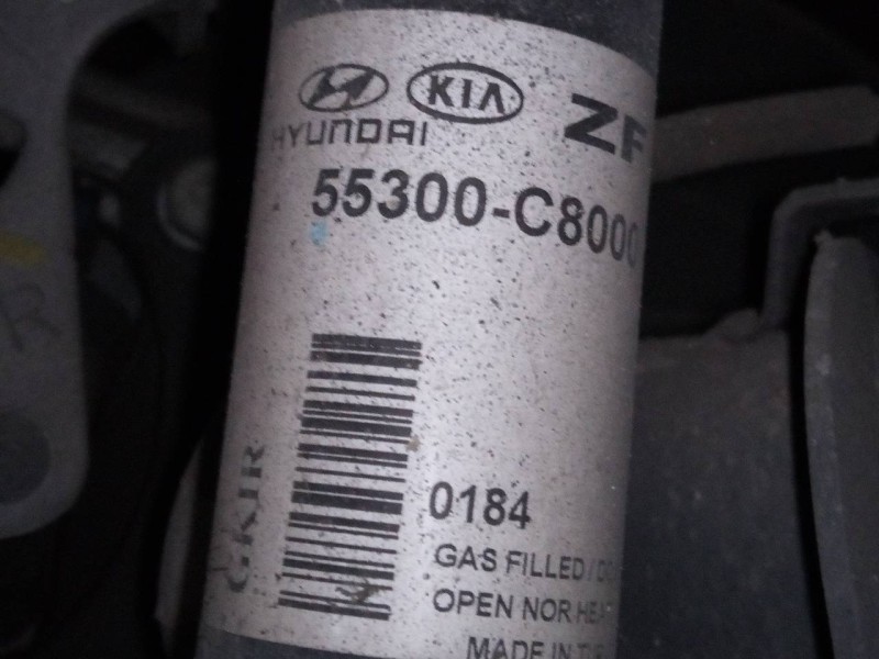 Recambio de amortiguador trasero izquierdo para hyundai i20 trend referencia OEM IAM 55300C8000  