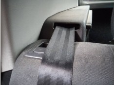 CINTURON SEGURIDAD TRASERO DERECHO 