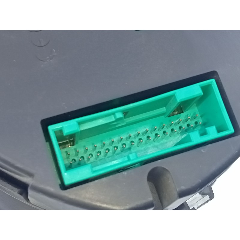 Recambio de cuadro instrumentos para skoda fabia (5j2 ) young referencia OEM IAM 5J0920810B  E2-A1-32-3