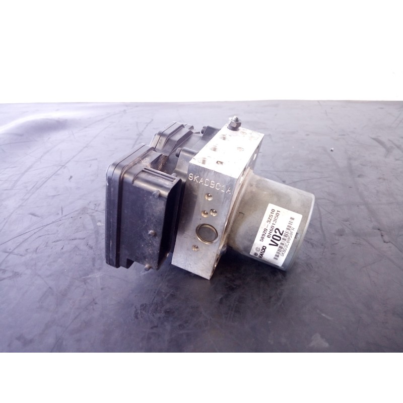 Recambio de abs para hyundai i40 tecno blue referencia OEM IAM 589203Z510  P3-A8-28-5