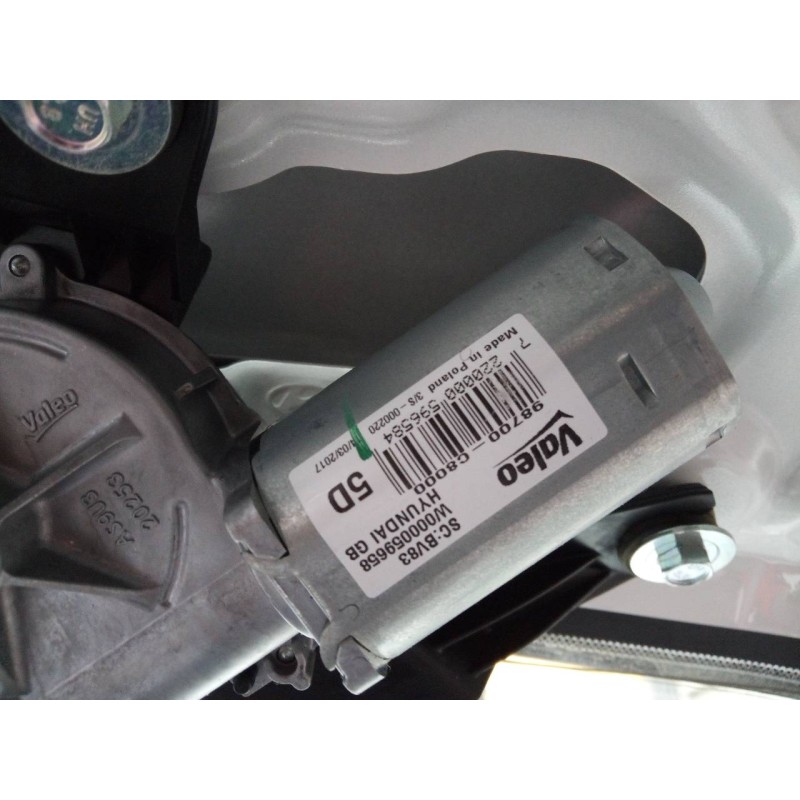 Recambio de motor limpia trasero para hyundai i20 trend referencia OEM IAM 98700C8000  