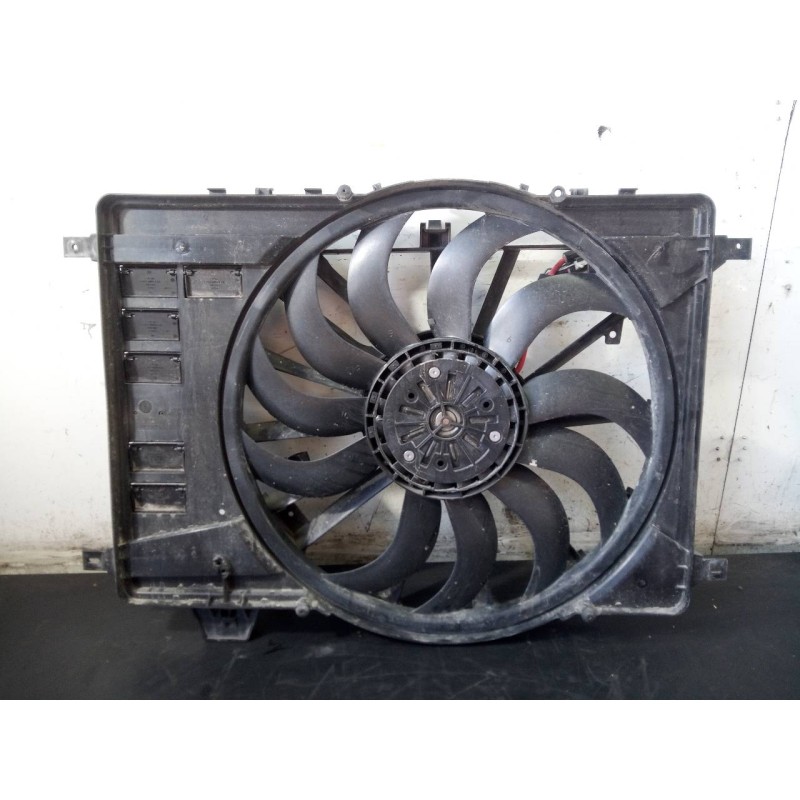 Recambio de electroventilador para land rover evoque pure referencia OEM IAM GJ328C607BC  P2-B9-3