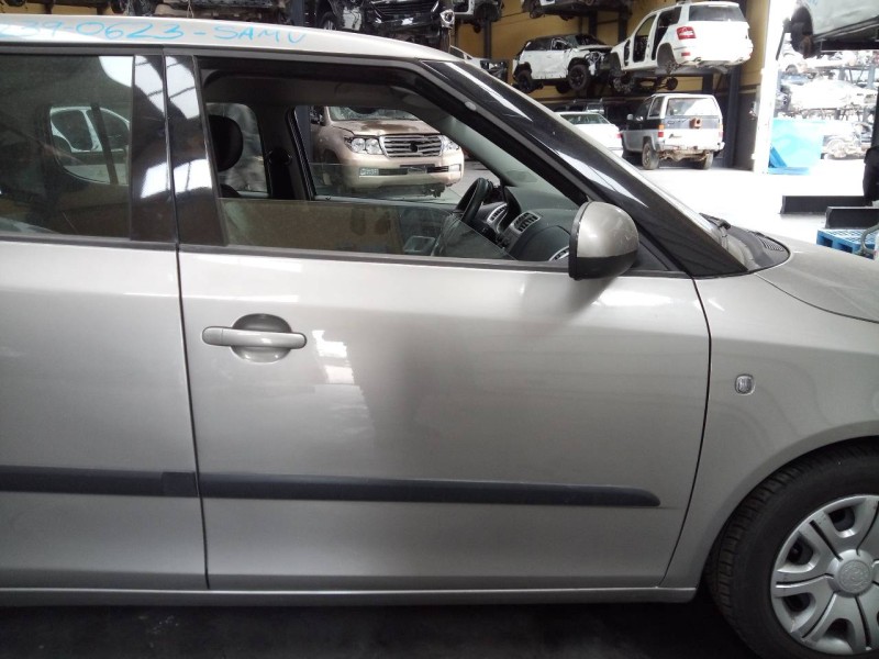 Recambio de puerta delantera derecha para skoda fabia (5j2 ) young referencia OEM IAM   