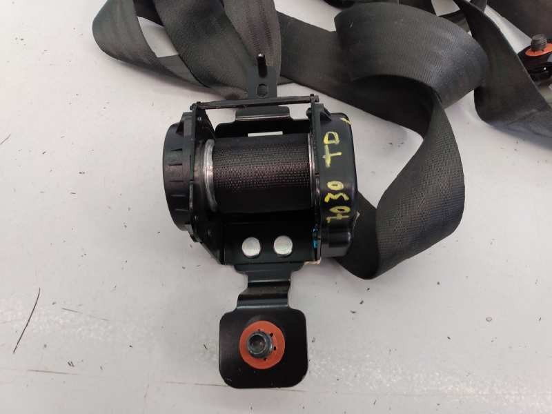Recambio de cinturon seguridad trasero derecho para kia sportage drive 4x2 referencia OEM IAM 898203U200ED HSSC0424DA1097 E2-B5-