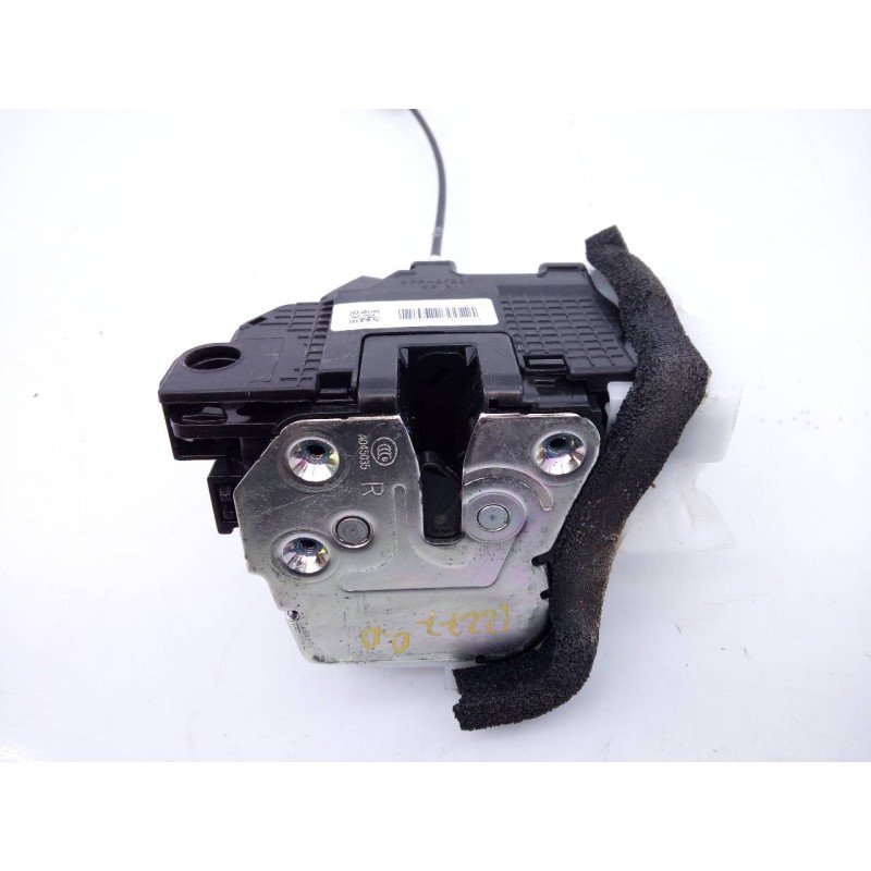 Recambio de cerradura puerta delantera derecha para hyundai i20 trend referencia OEM IAM 81320C8040  E2-B5-60-1