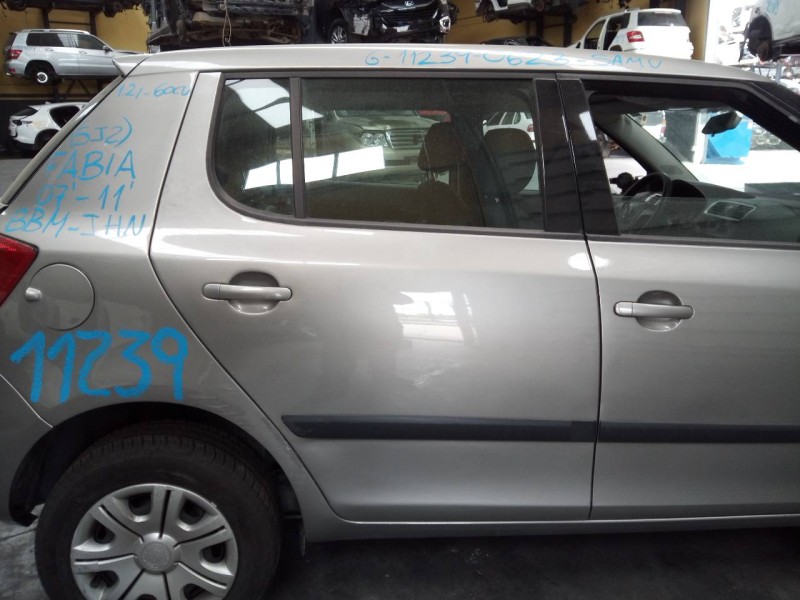 Recambio de puerta trasera derecha para skoda fabia (5j2 ) young referencia OEM IAM   