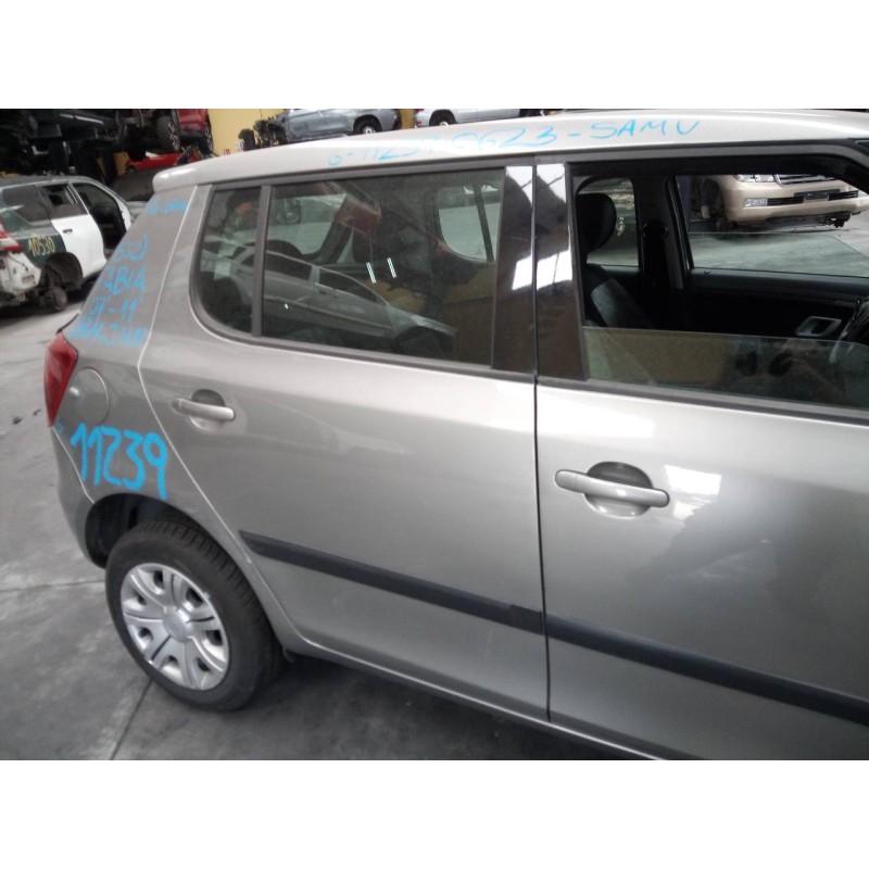 Recambio de puerta trasera derecha para skoda fabia (5j2 ) young referencia OEM IAM   