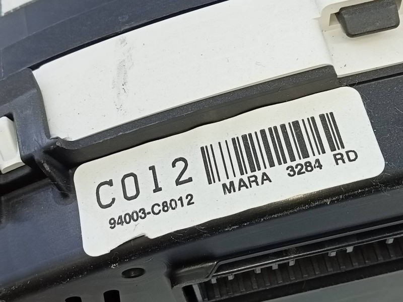 Recambio de cuadro instrumentos para hyundai i20 trend referencia OEM IAM 94003C8012 A2C121583001 E3-A3-44-2