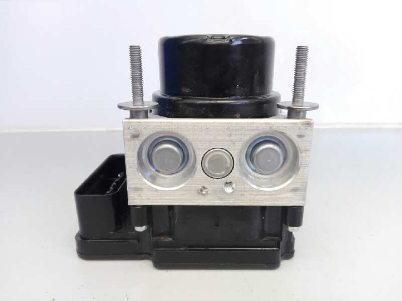 Recambio de abs para toyota yaris city referencia OEM IAM 445400D130 06210236804 E2-B4-20-1