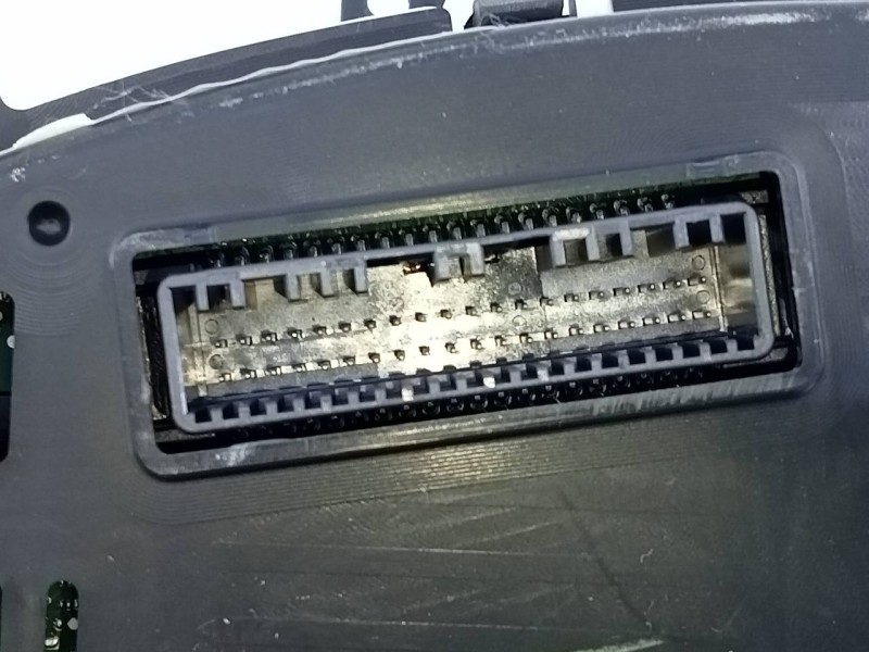 Recambio de cuadro instrumentos para hyundai i20 trend referencia OEM IAM 94003C8012 A2C121583001 E3-A3-44-2