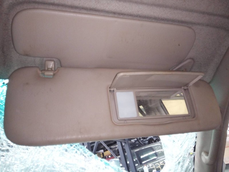 Recambio de parasol derecho para toyota land cruiser (j10) td vx referencia OEM IAM   