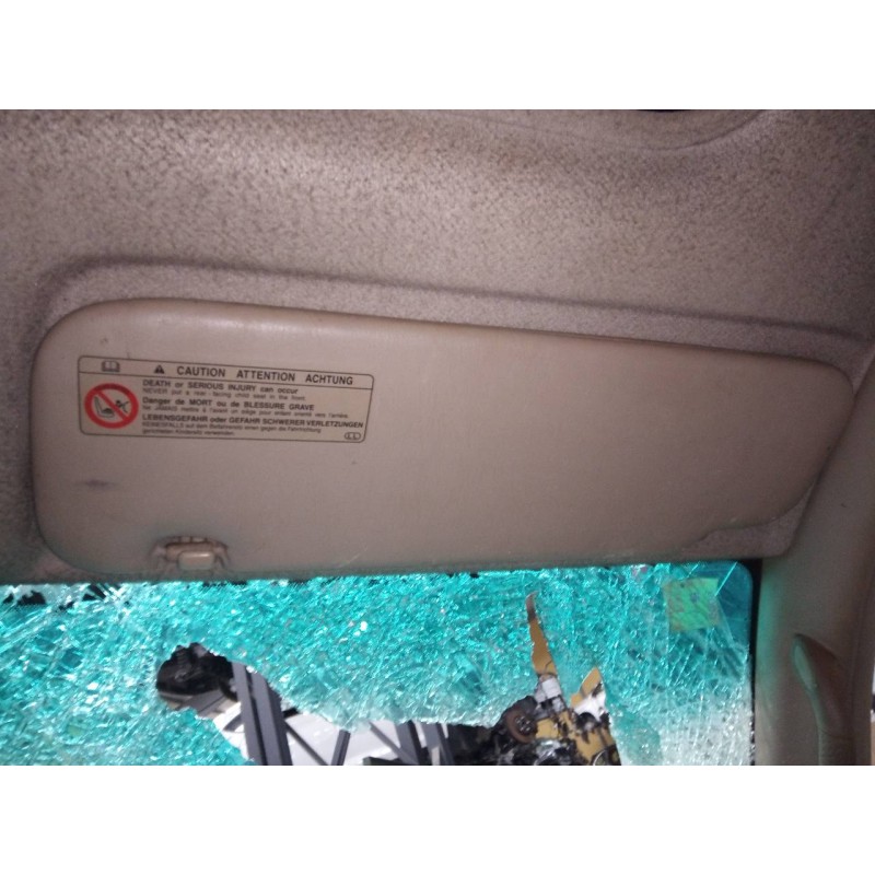 Recambio de parasol derecho para toyota land cruiser (j10) td vx referencia OEM IAM   