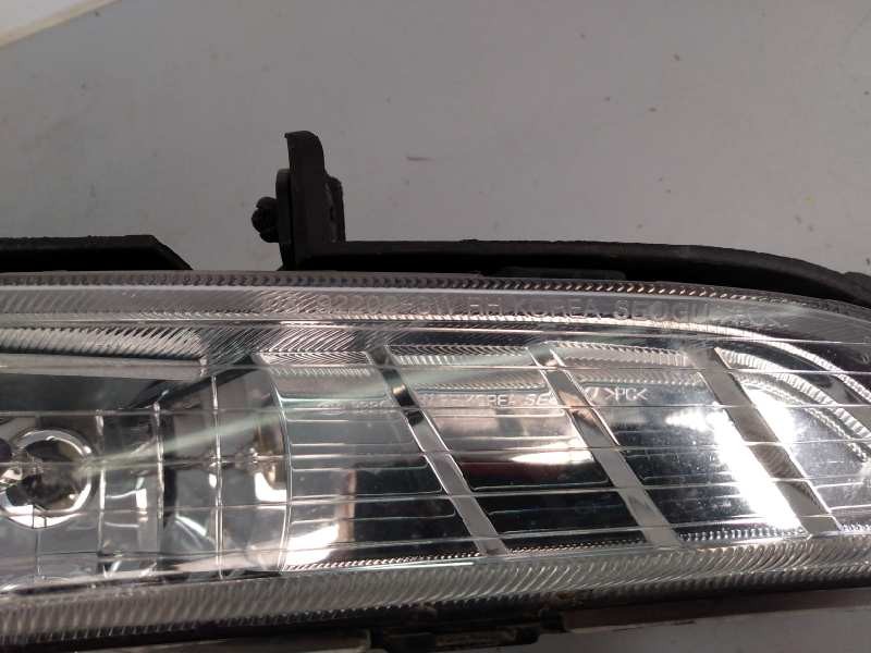 Recambio de piloto delantero derecho para kia sportage drive 4x2 referencia OEM IAM 922023W  E2-B5-2-2