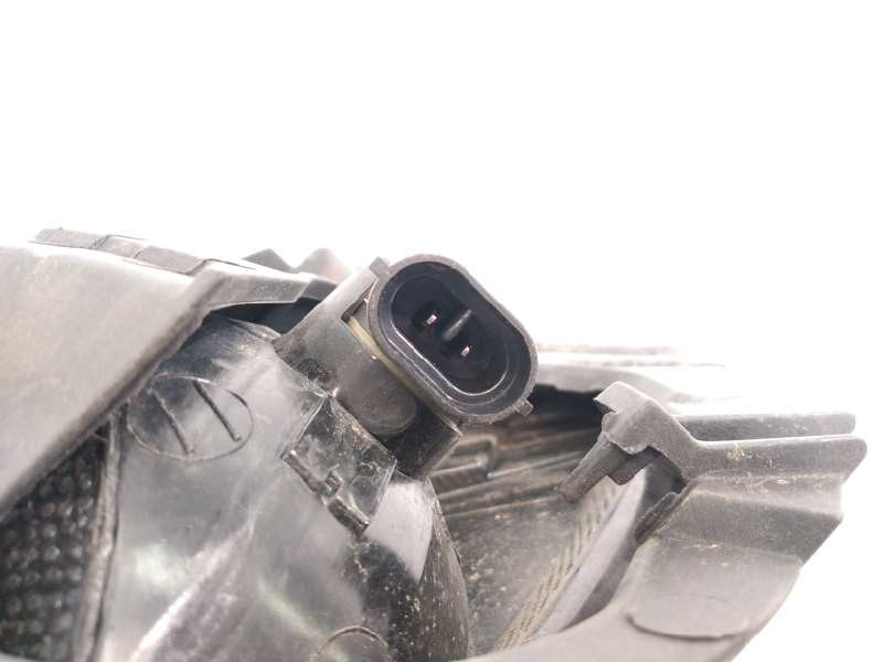 Recambio de piloto delantero derecho para kia sportage drive 4x2 referencia OEM IAM 922023W  E2-B5-2-2