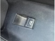 MANDO ELEVALUNAS DELANTERO DERECHO 