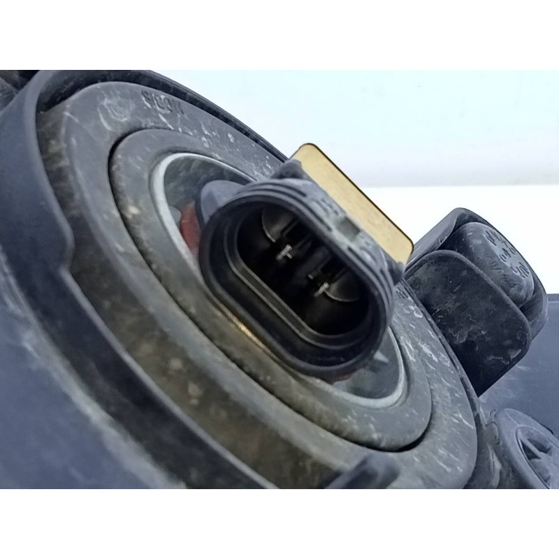 Recambio de faro antiniebla derecho para hyundai i40 tecno blue referencia OEM IAM   E2-B5-53-2