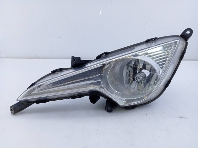 Recambio de faro antiniebla izquierdo para hyundai i40 tecno blue referencia OEM IAM   E2-B5-53-2