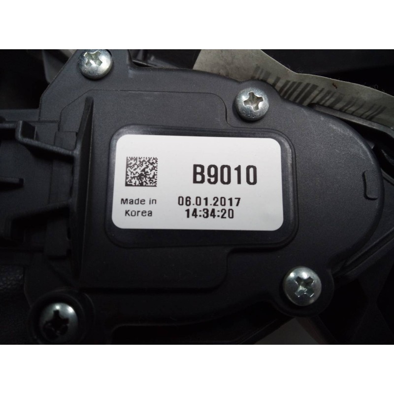 Recambio de pedal acelerador para hyundai i20 trend referencia OEM IAM 32700B9010  